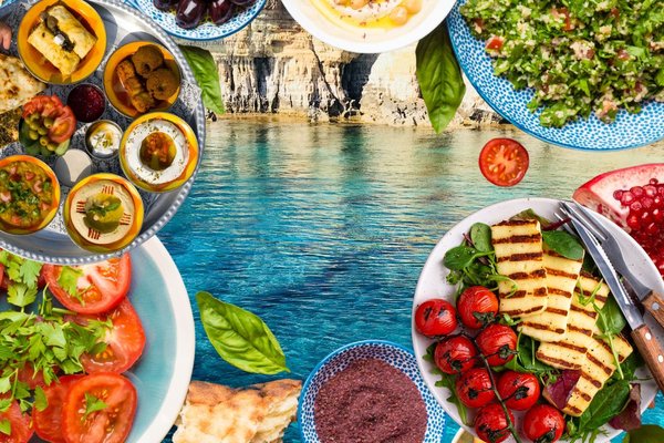 Cypryjskie meze – przewodnik po przystawkach
