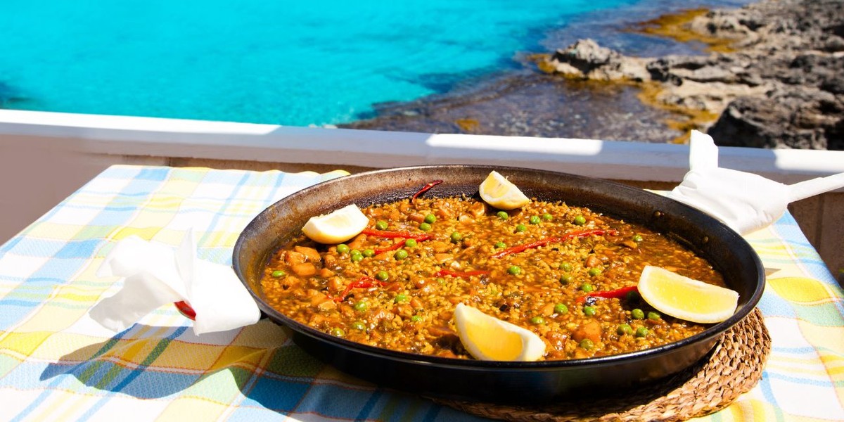 Smaki Majorki – przewodnik po kuchni Balearów