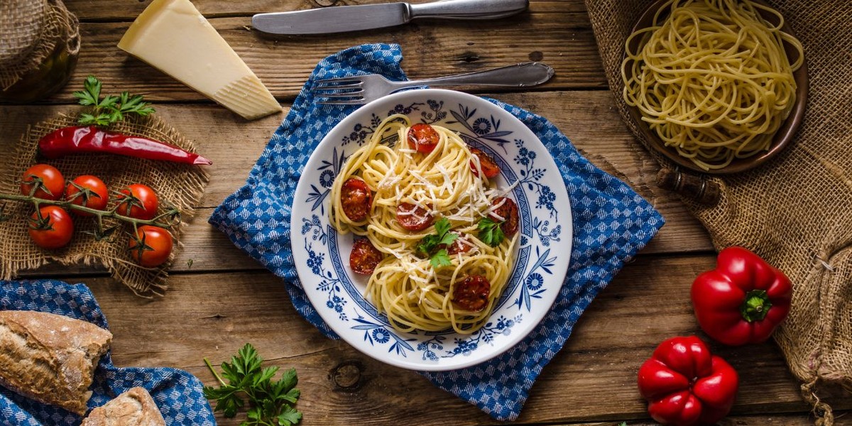Tradycyjne włoskie sosy do makaronu – TOP 7
