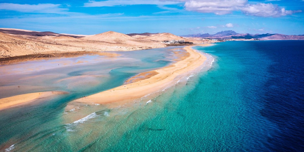 Nie tylko Cofete i Sotavento! Poznaj najpiękniejsze plaże Fuerteventury